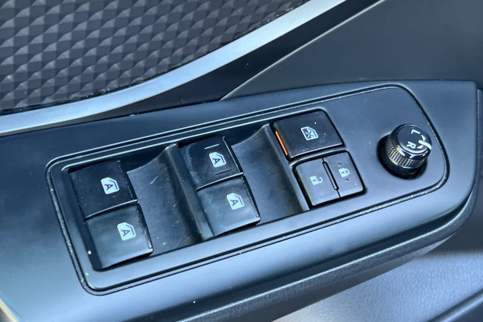 Certified 2019 Toyota C-HR LE FWD image 13