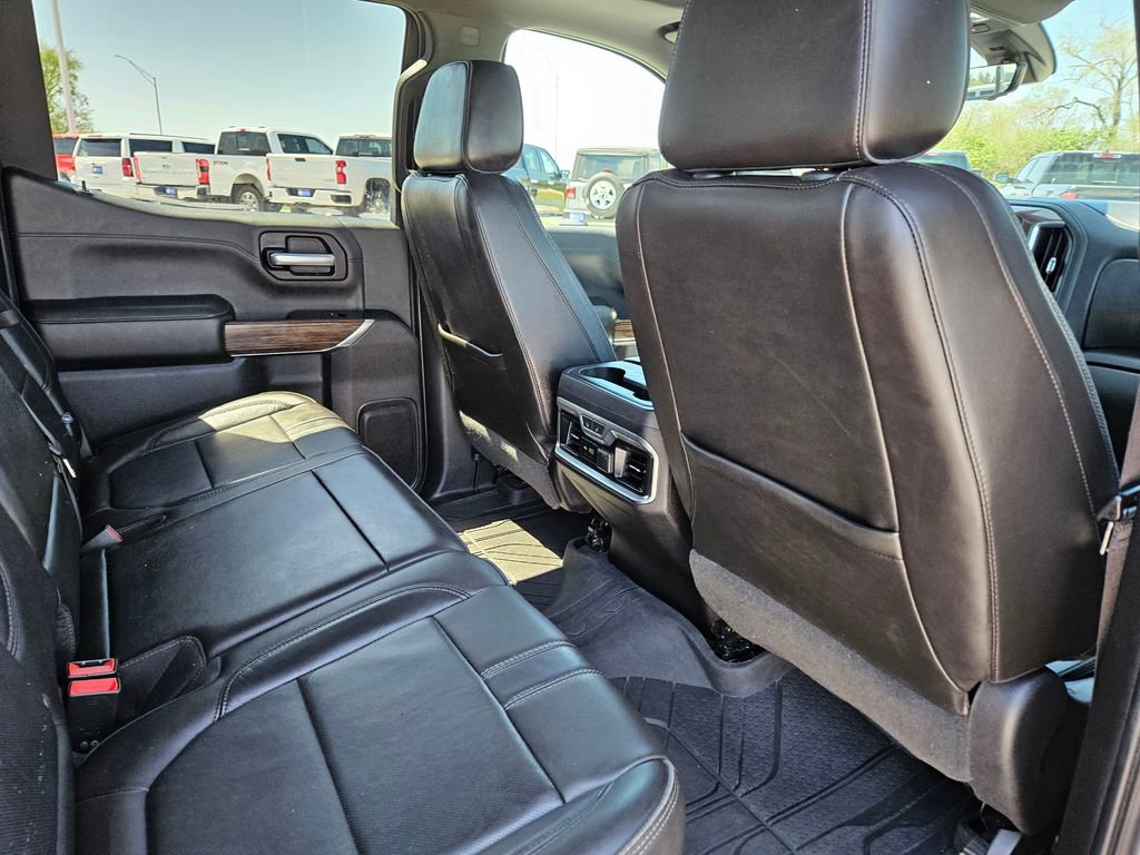 Used 2019 Chevrolet Silverado 1500 High Country w/ Technology Package AWD/4WD image 30