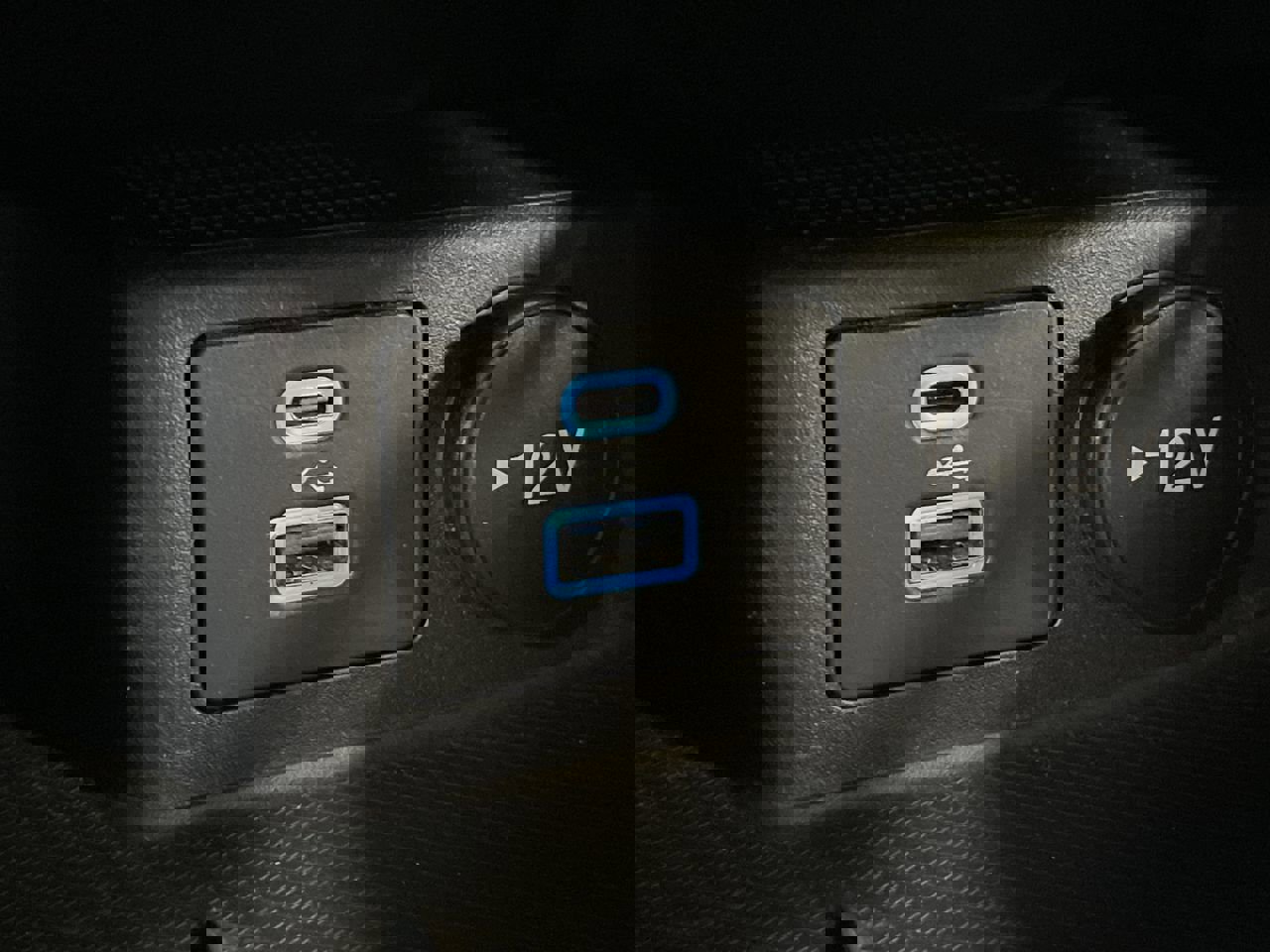 Used 2022 Ford Escape SEL image 40