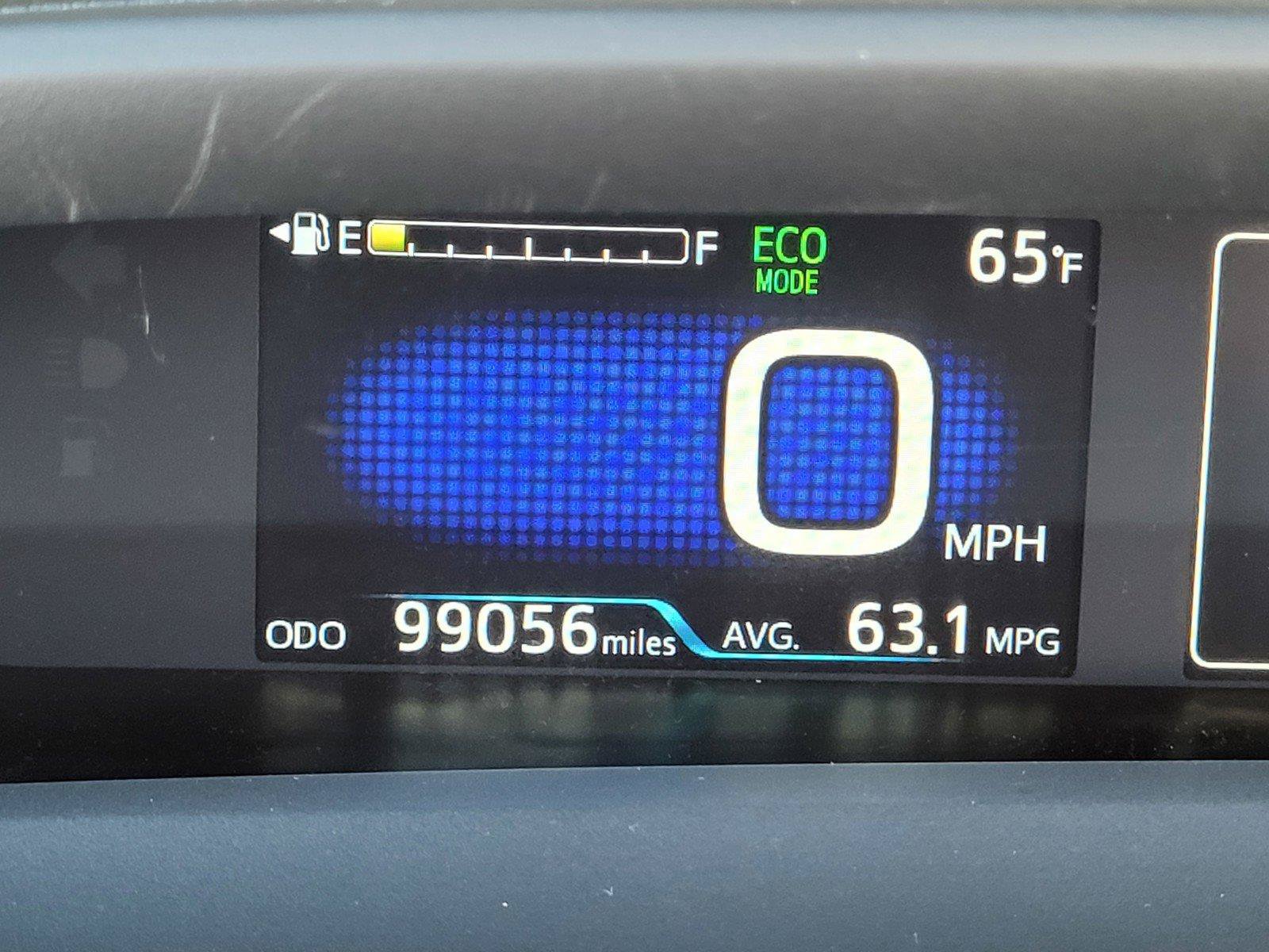 Used 2020 Toyota Prius Prime XLE FWD image 26