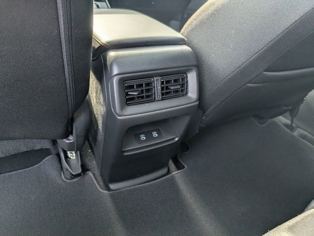 Used 2025 Honda CR-V Sport image 29