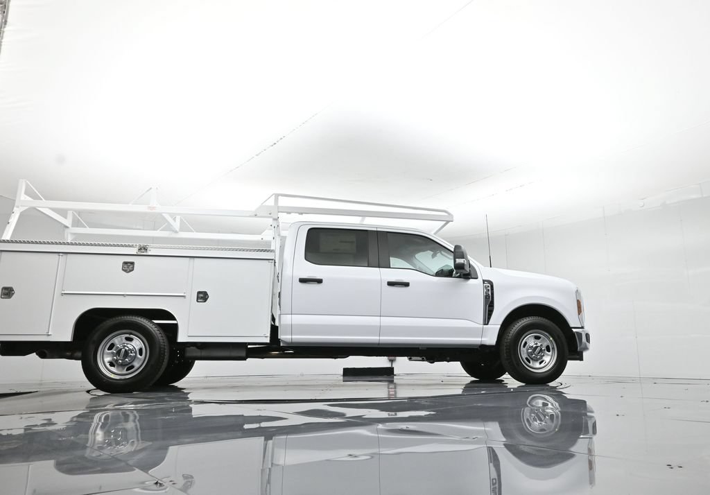 New 2026 Ford F350 XL w/ XL Chrome Package RWD image 51