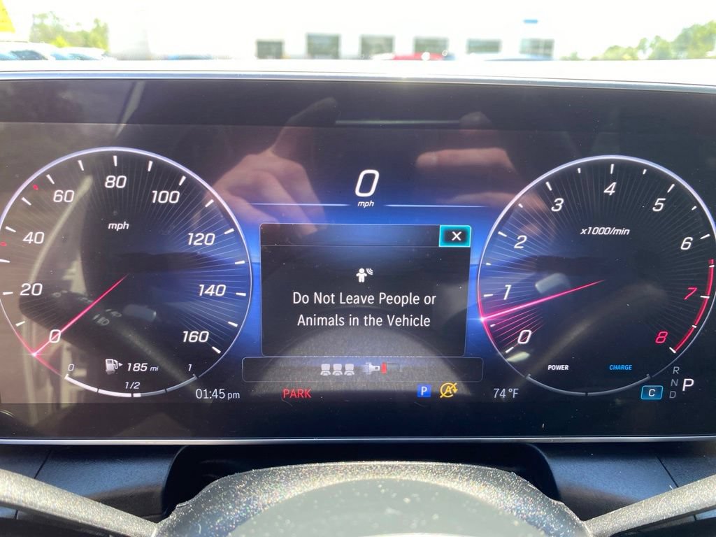 Used 2023 Mercedes-Benz GLC 300 4MATIC image 22