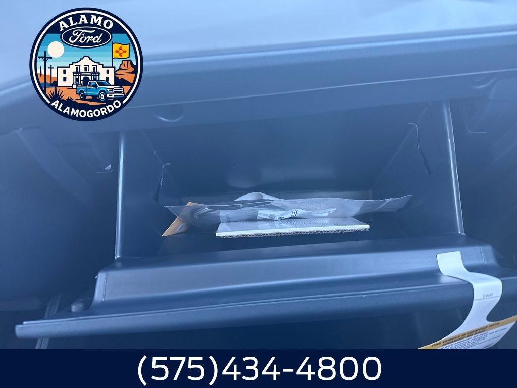 New 2025 Ford Maverick XL image 17