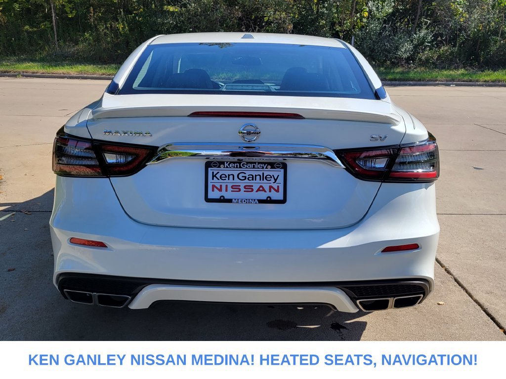 Used 2019 Nissan Maxima 3.5 SV w/ Floor Mat Group FWD image 4