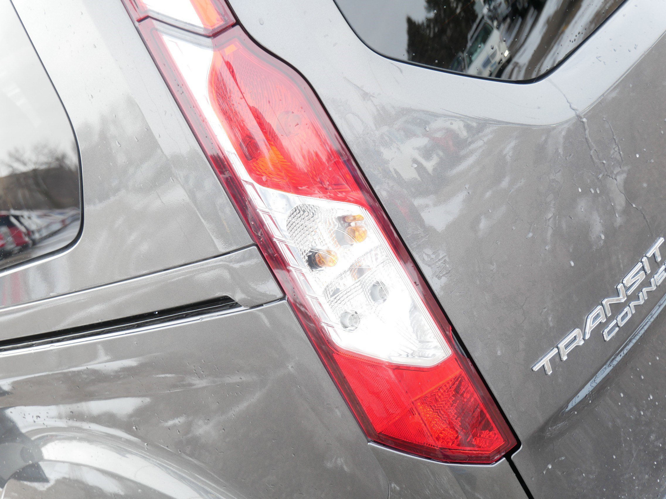 Used 2023 Ford Transit Connect Titanium w/ Trailer Tow Package image 17