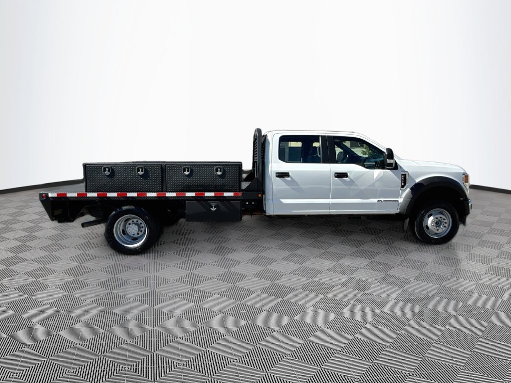 Used 2022 Ford F550 4x4 Crew Cab Super Duty w/ Power Equipment Group image 27