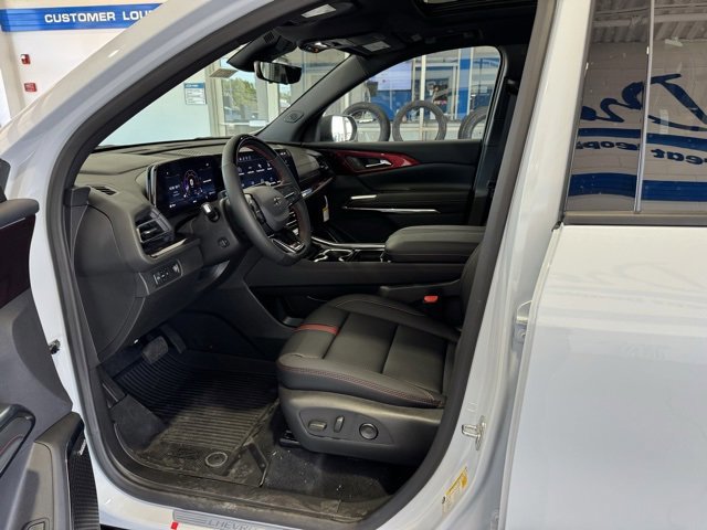 New 2026 Chevrolet Traverse RS w/ LPO, Floor Liner Package image 7