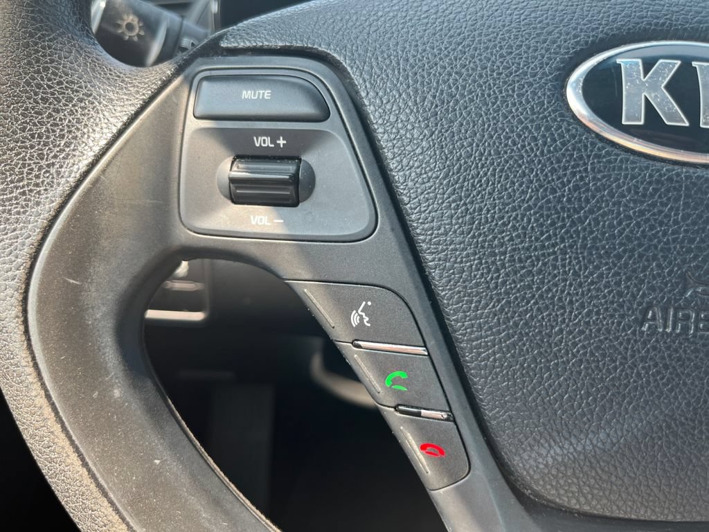Used 2016 Kia Forte LX FWD image 16