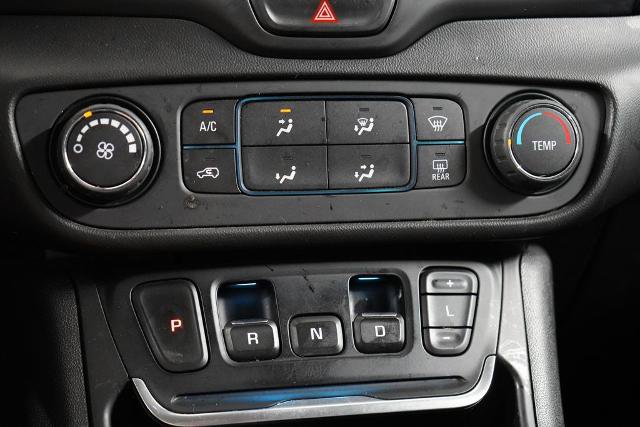 Used 2020 GMC Terrain SLE FWD image 20