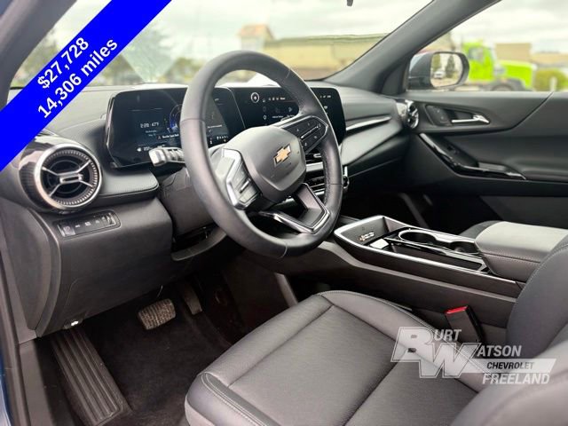 Used 2025 Chevrolet Equinox LT w/ Convenience Package II AWD/4WD image 10