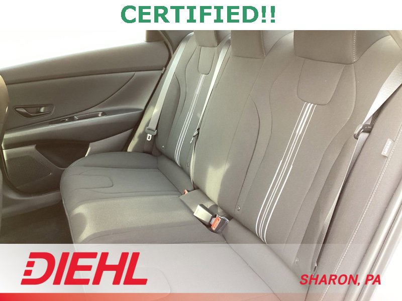 Certified 2025 Hyundai Elantra Sport w/ Cargo Package image 22