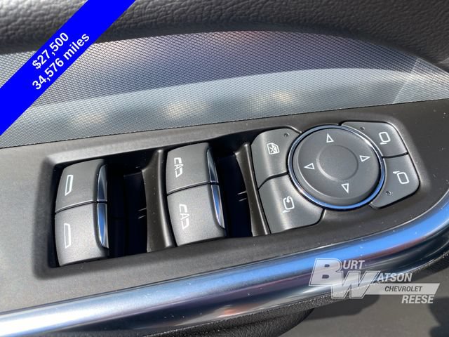 Used 2022 Cadillac XT4 Premium Luxury w/ Enhanced Visibility Package AWD/4WD image 14