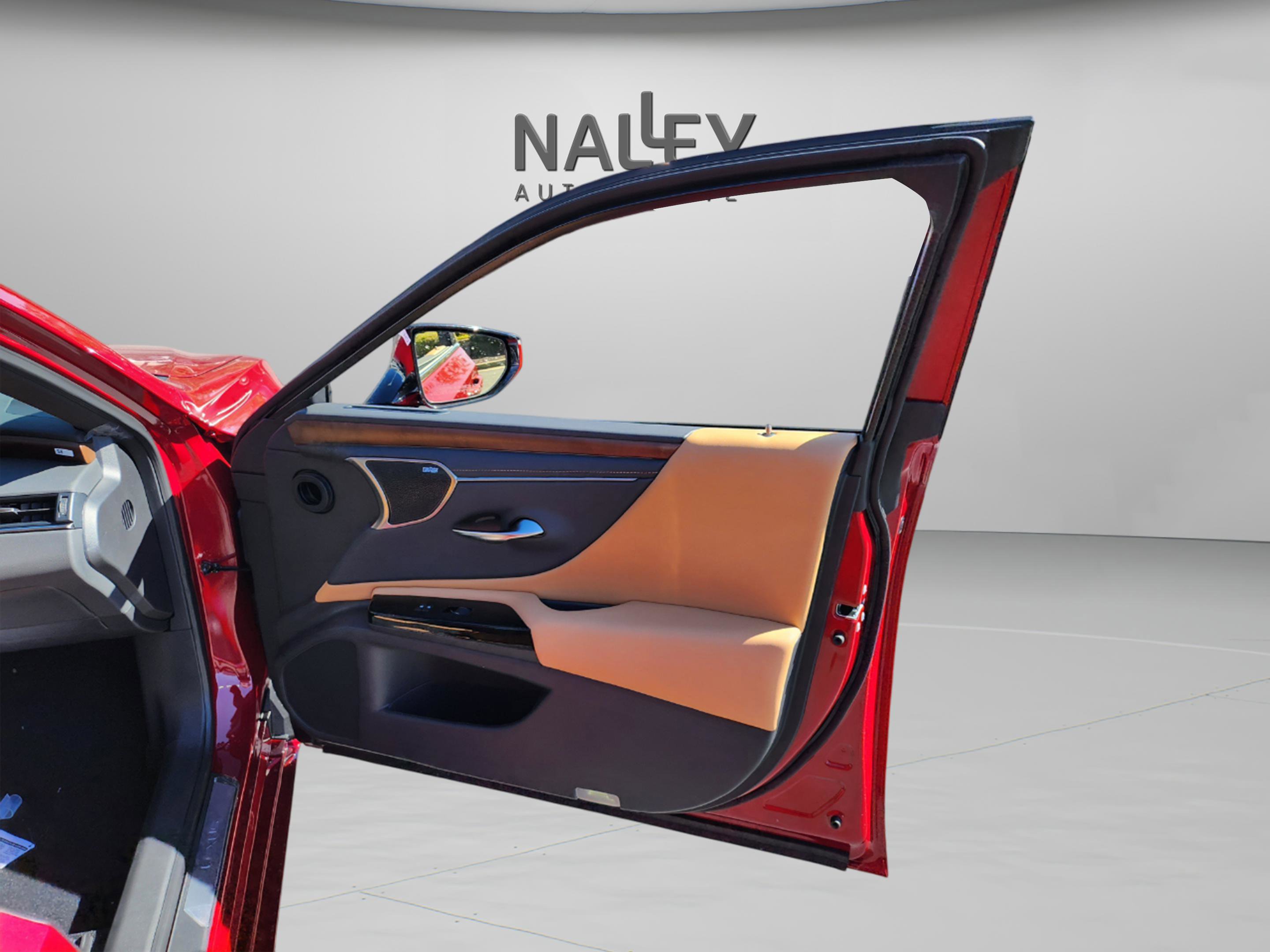 New 2025 Lexus ES 350 Ultra Luxury image 34