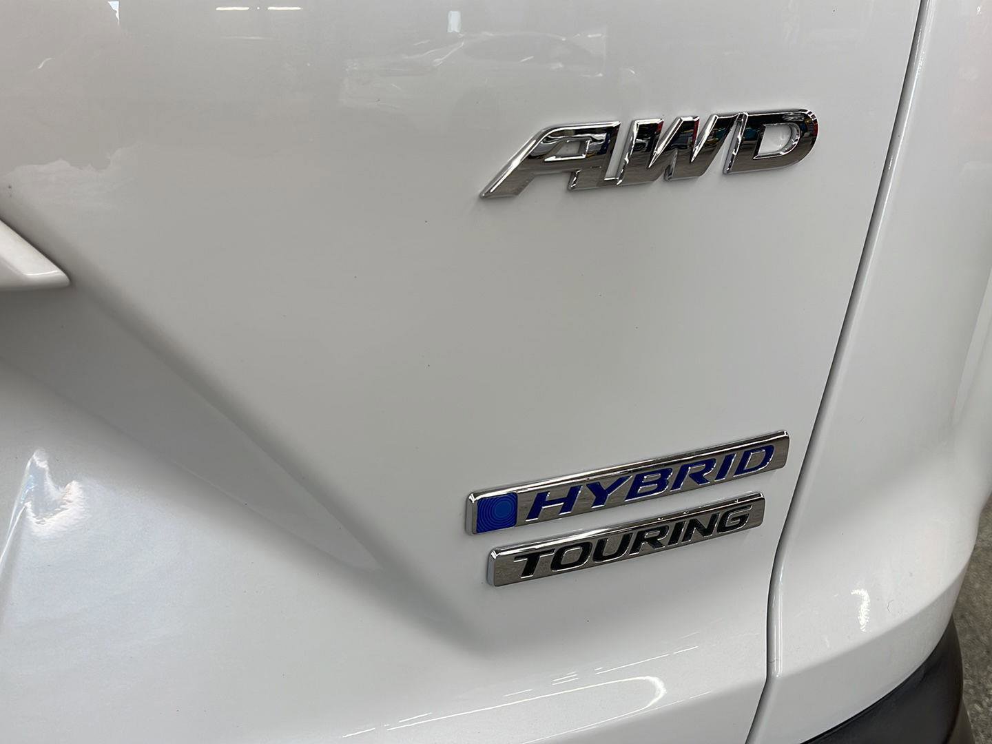Used 2022 Honda CR-V Touring image 7