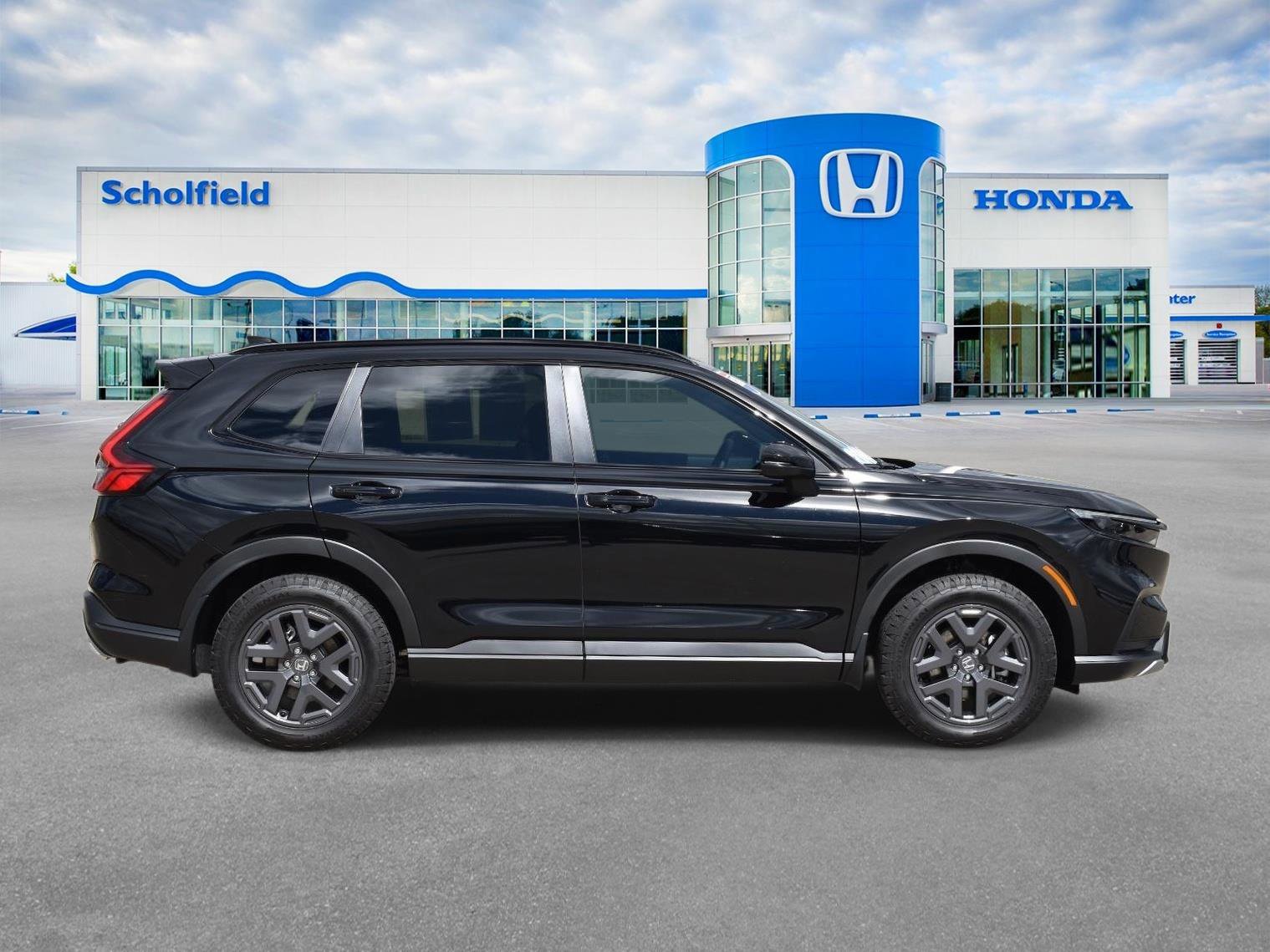 Used 2026 Honda CR-V TrailSport image 2