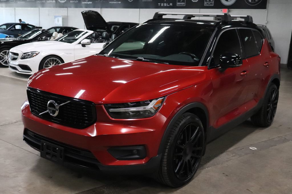Used 2020 Volvo XC40 T5 R-Design w/ Protection Package Premier