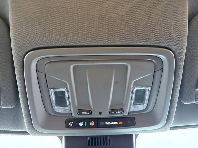 Used 2025 Chevrolet Silverado 2500 LT w/ Convenience Package image 12