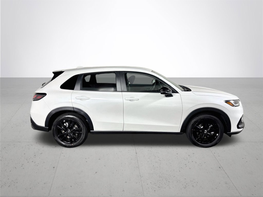 New 2027 Honda HR-V Sport image 5