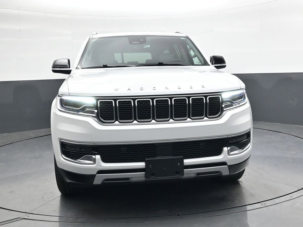 Used 2024 Jeep Wagoneer L Series II w/ Flexible Seating Group image 10