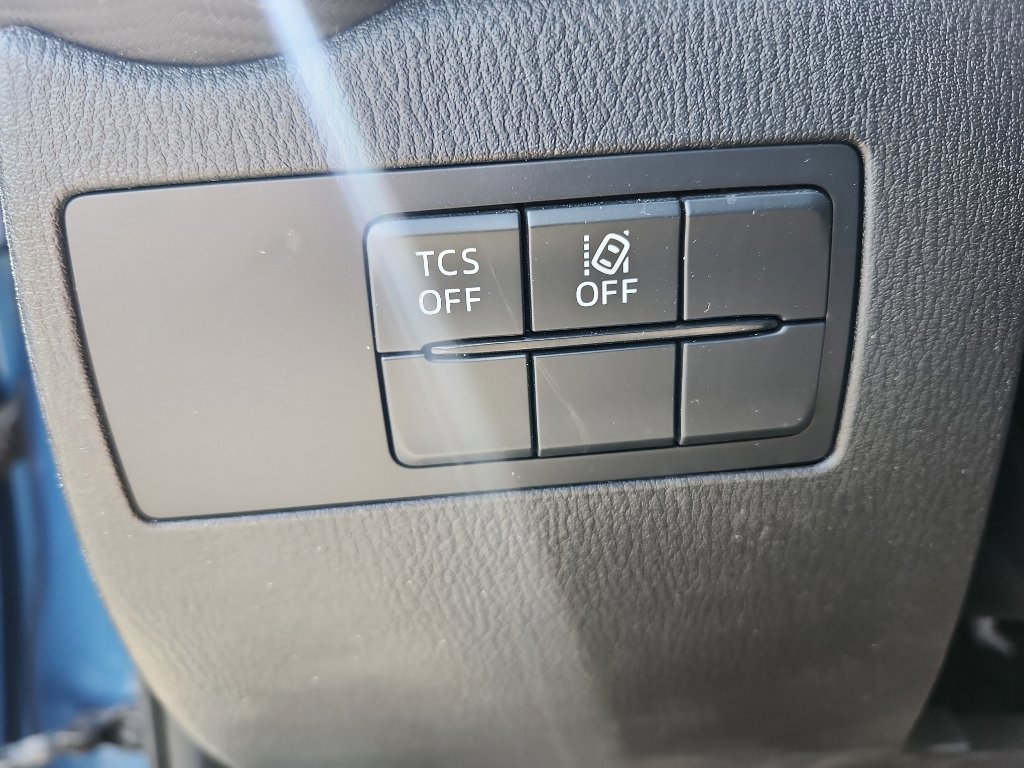 Used 2019 MAZDA CX-3 Sport w/ Sport I-ACTIVSENSE Package image 20