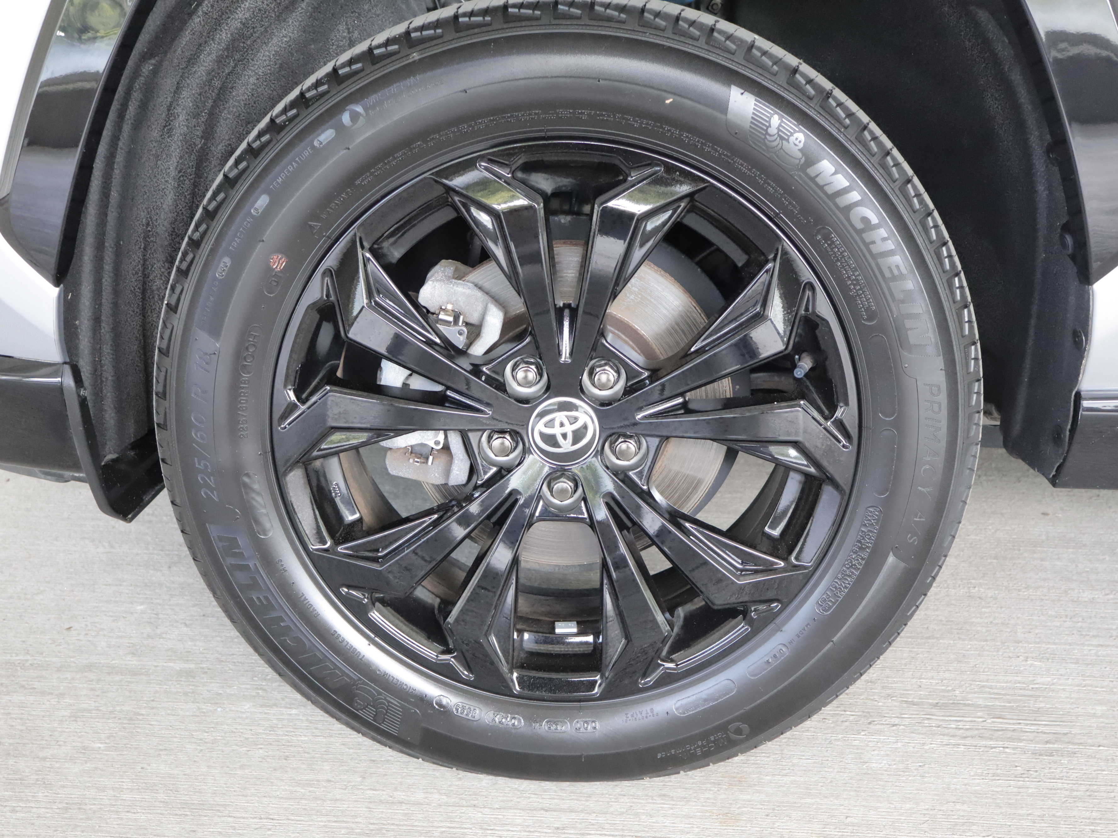 Used 2023 Toyota RAV4 XSE AWD/4WD image 28