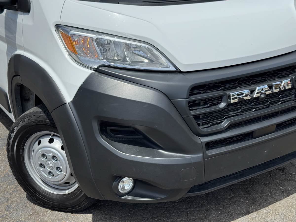 Used 2023 RAM ProMaster 3500 w/ Driver Convenience Group FWD image 3