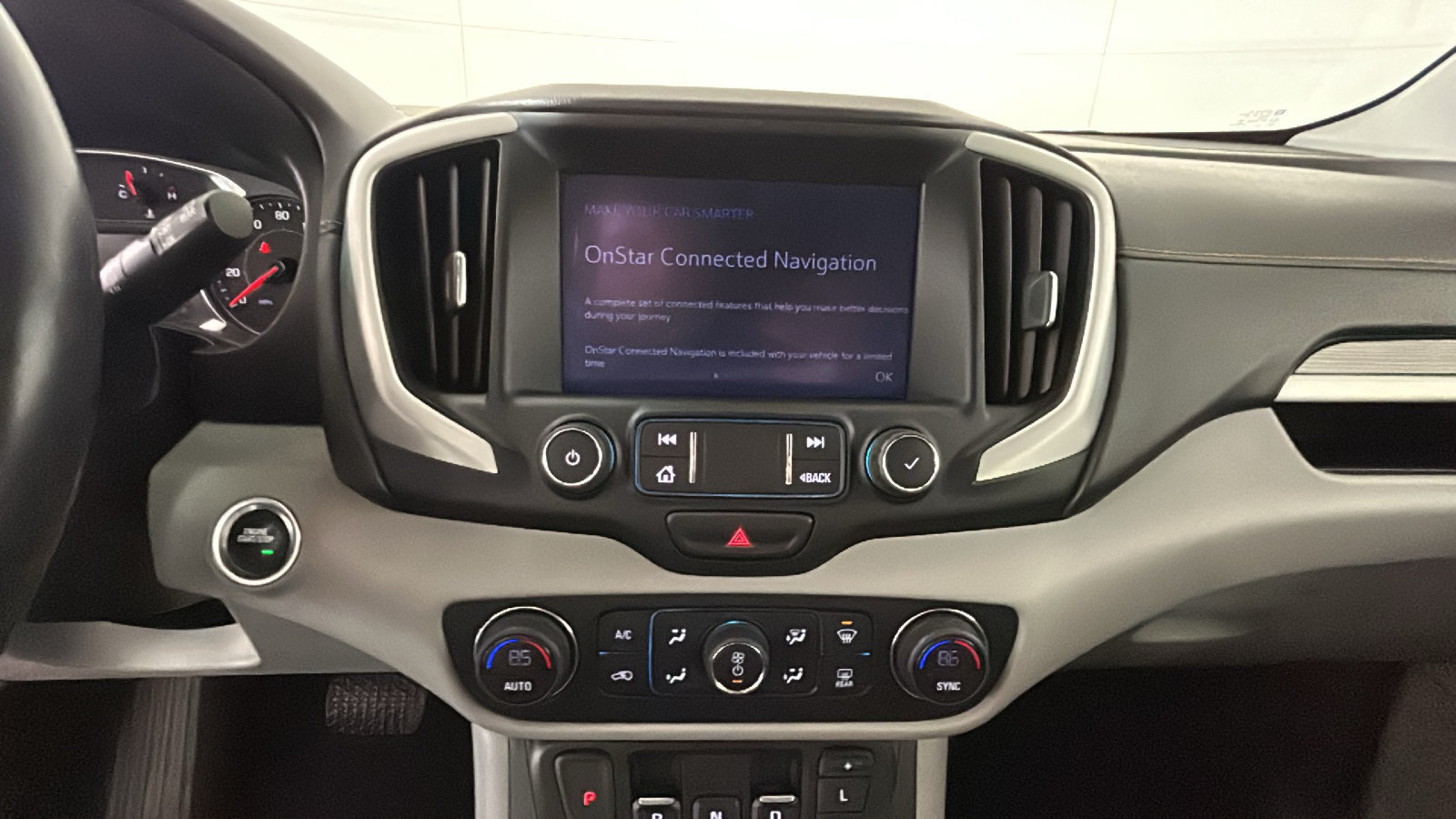 Used 2020 GMC Terrain SLT w/ Preferred Package AWD/4WD image 29
