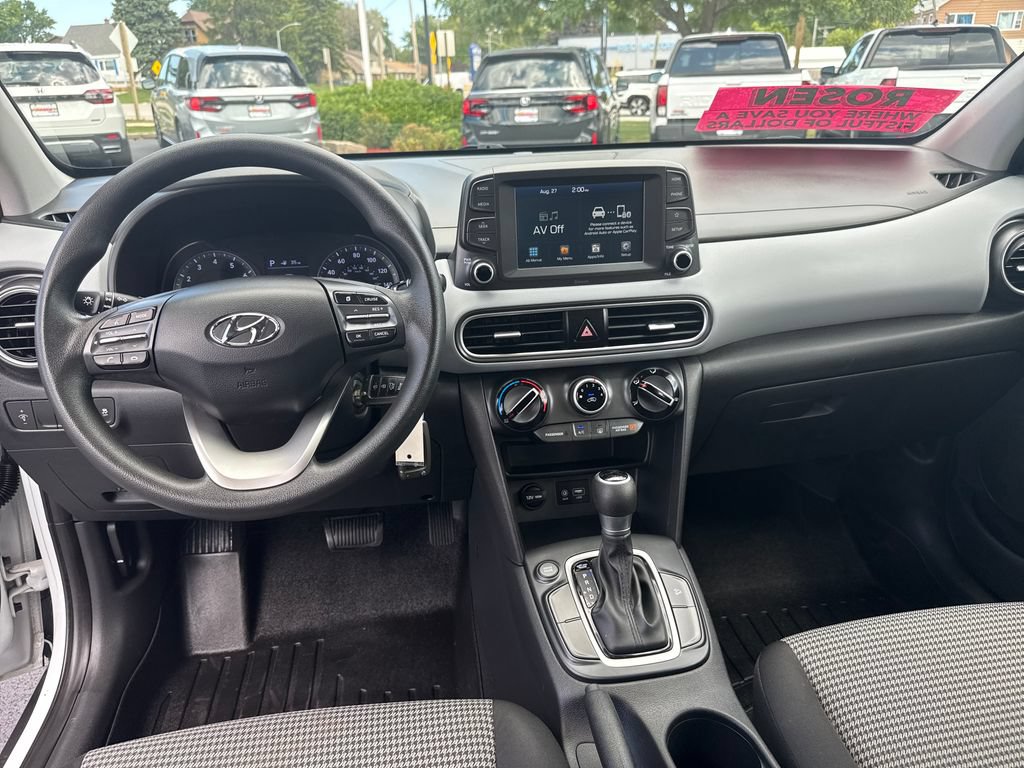 Used 2018 Hyundai Kona SE FWD image 18