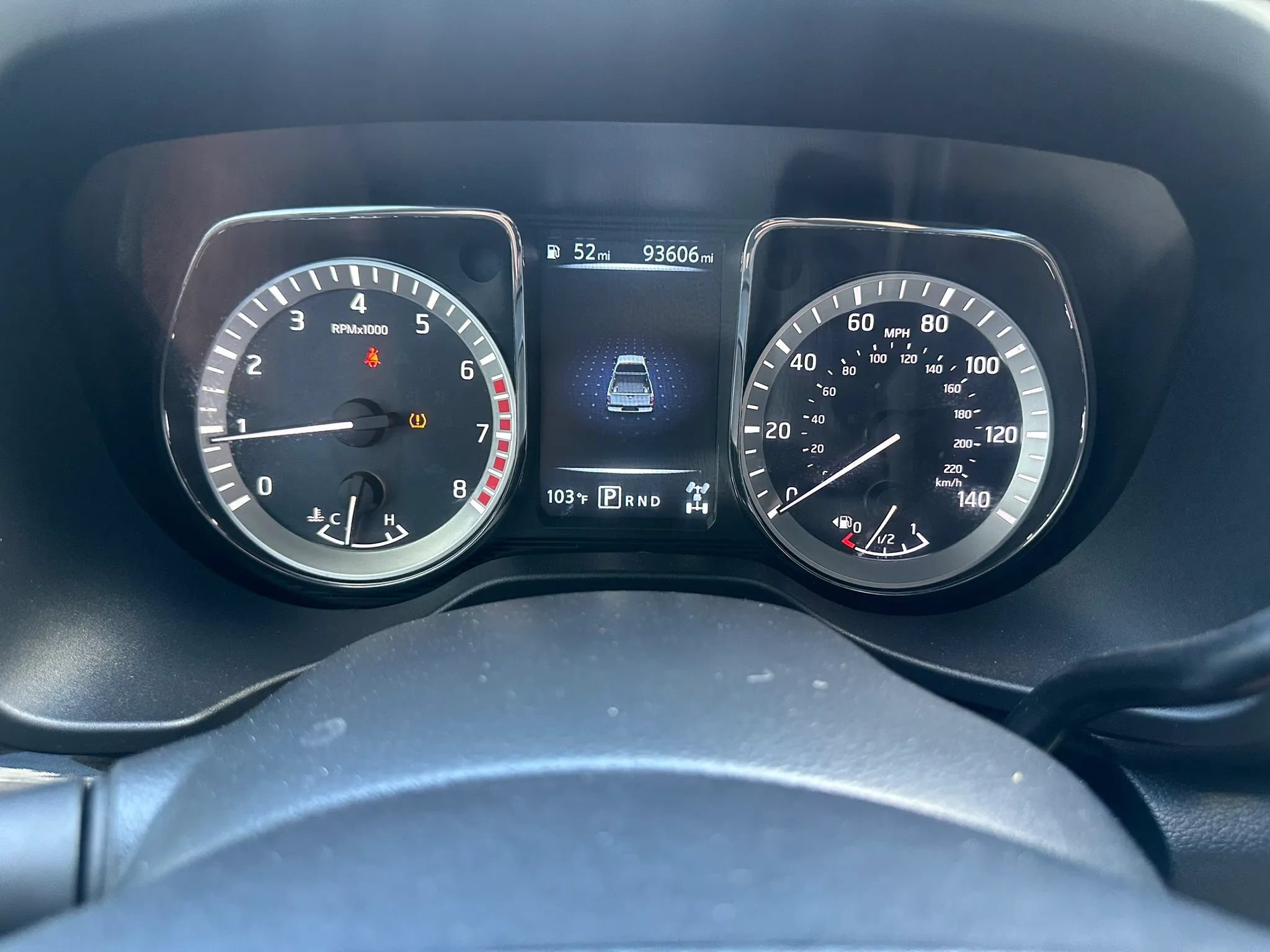 Used 2017 Nissan Titan SV AWD/4WD image 36