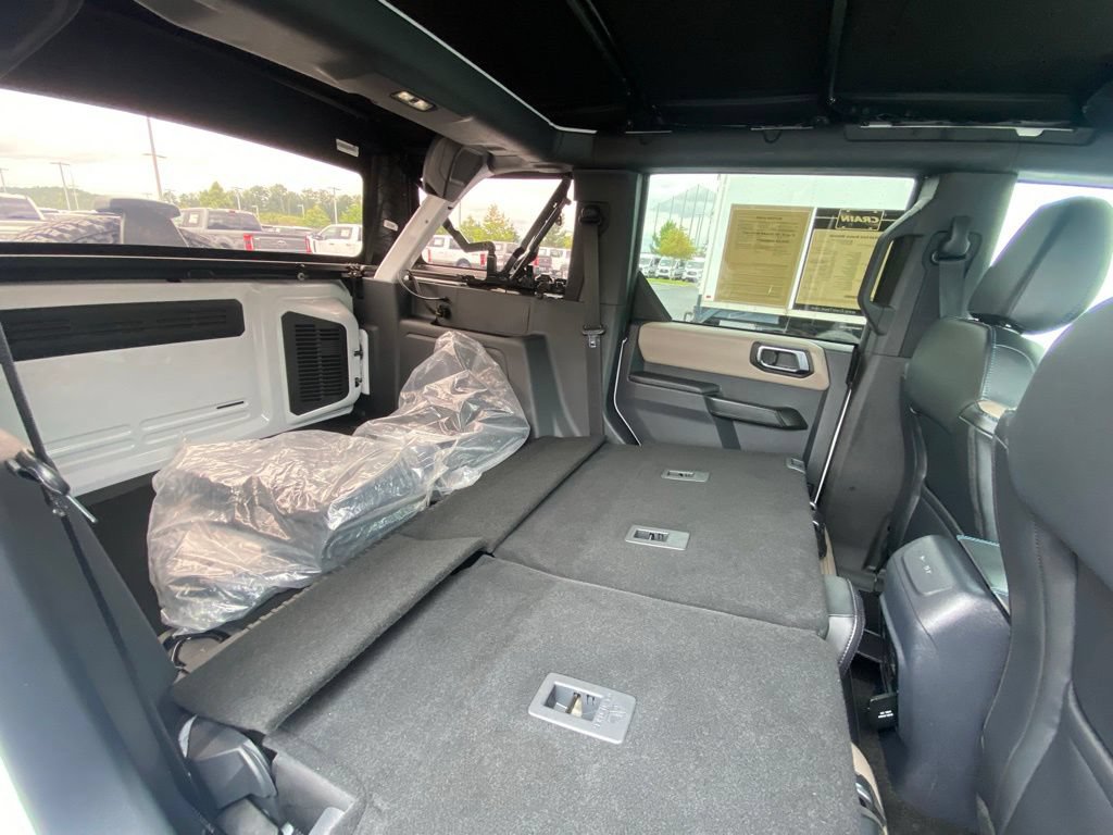 Certified 2024 Ford Bronco Wildtrak AWD/4WD image 27