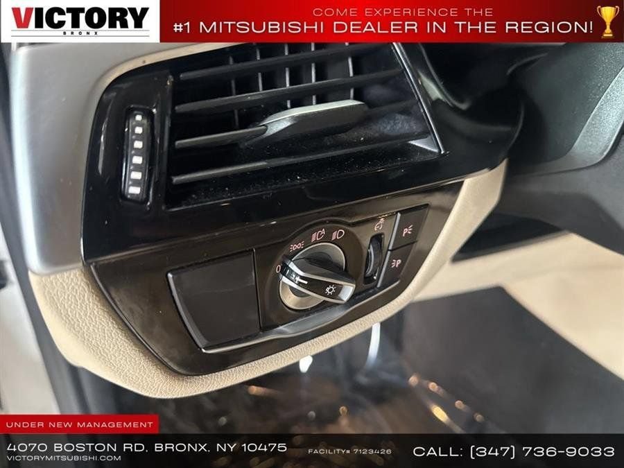 Used 2022 BMW 530e xDrive w/ Premium Package AWD/4WD image 35