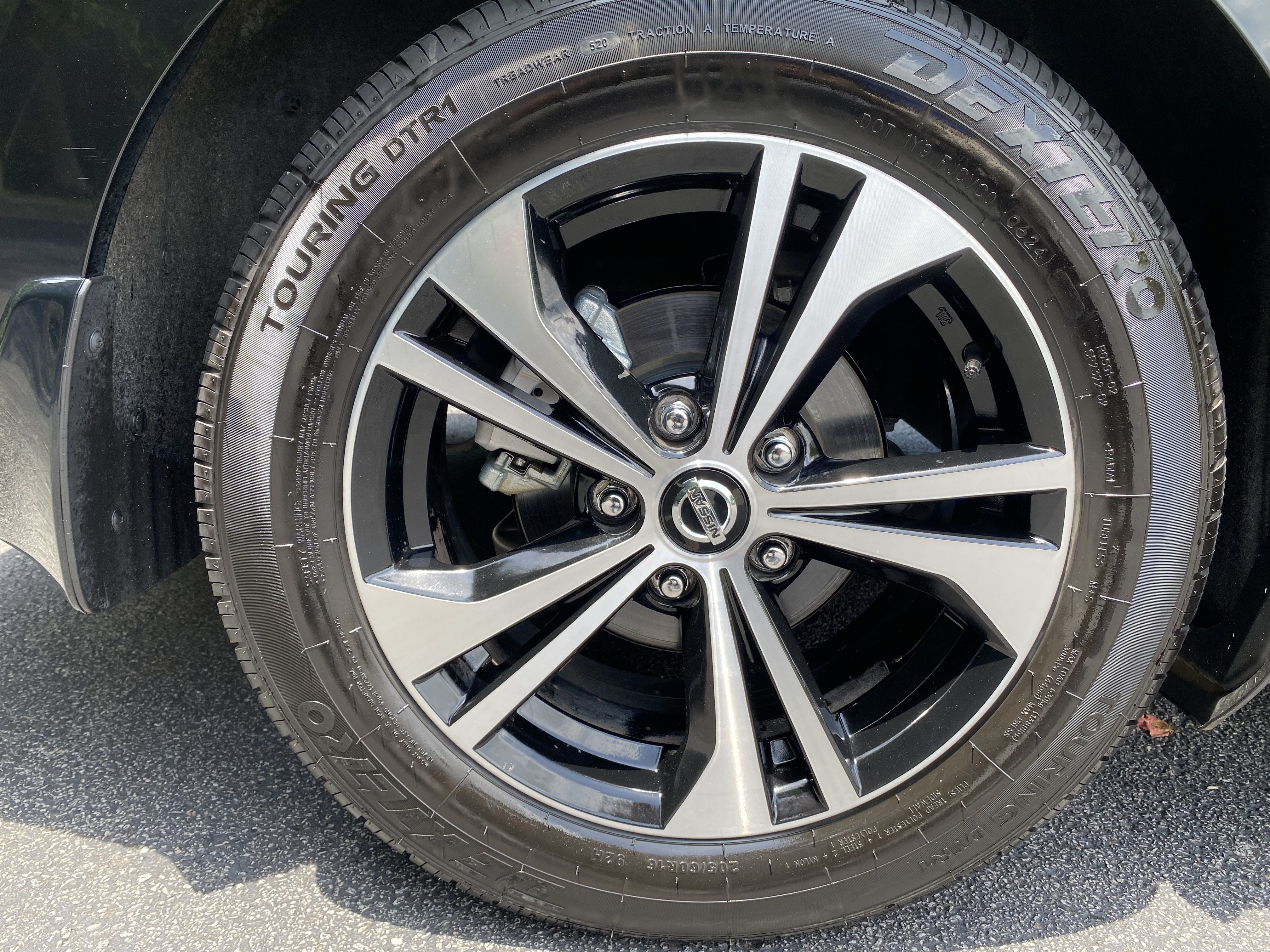 Used 2023 Nissan Sentra SV FWD image 37