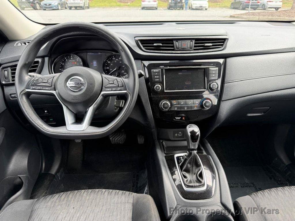 Used 2020 Nissan Rogue S AWD/4WD image 17