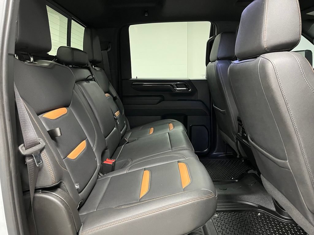 Used 2024 GMC Sierra 2500 AT4 w/ AT4 Preferred Package AWD/4WD image 53