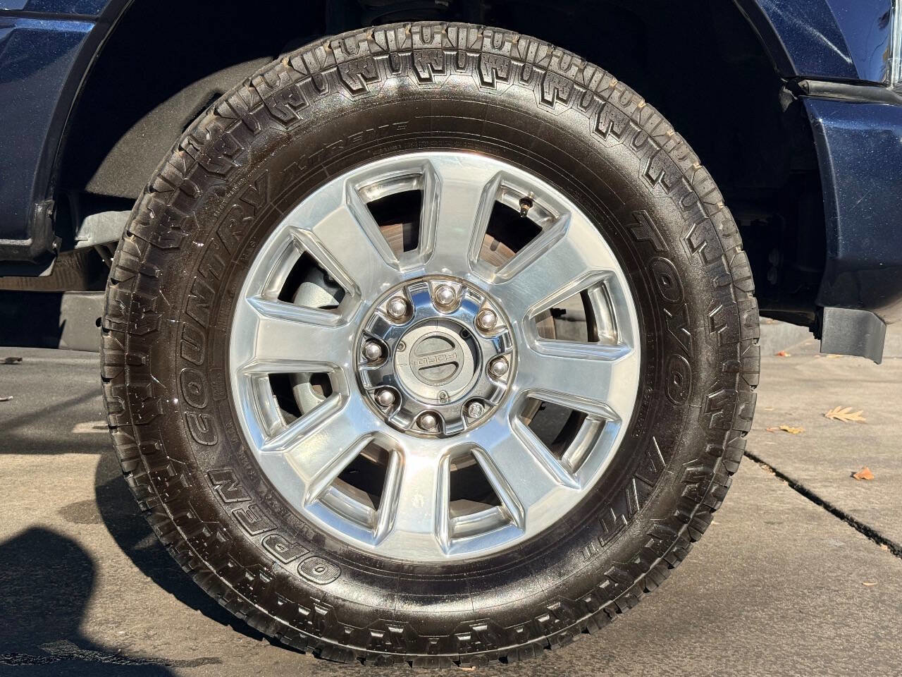 Used 2021 Ford F250 Platinum w/ FX4 Off-Road Package image 14