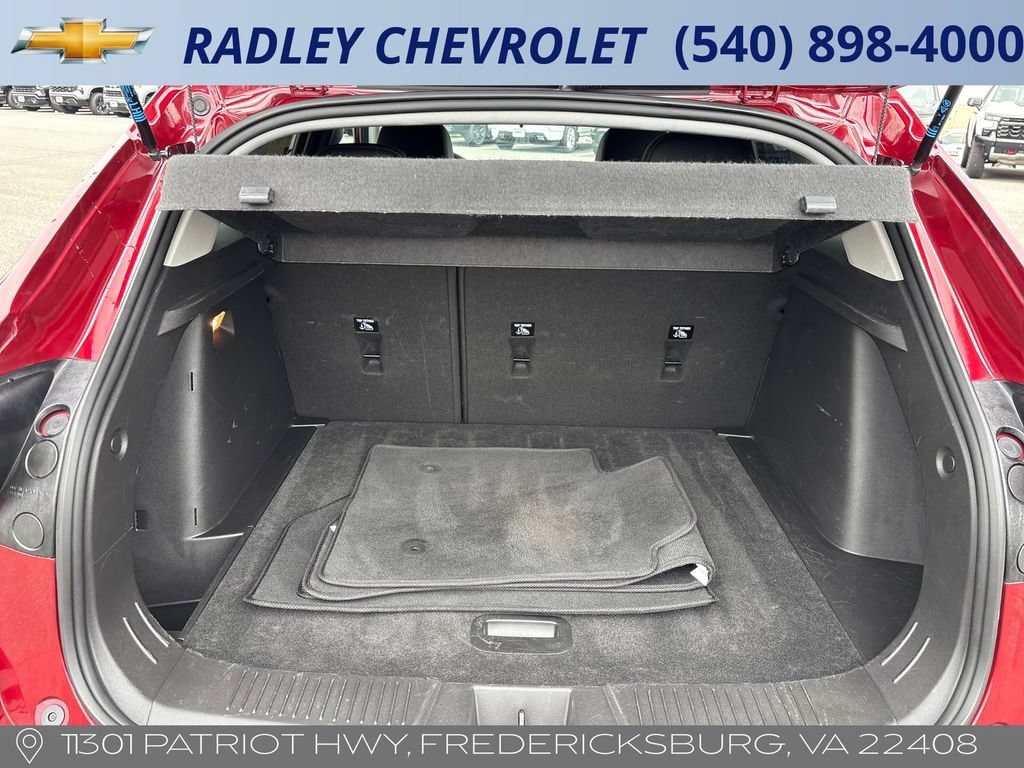 Used 2025 Chevrolet Trax LT FWD image 20