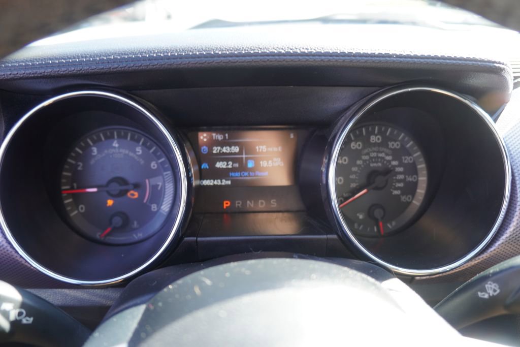 Used 2017 Ford Mustang EcoBoost image 16