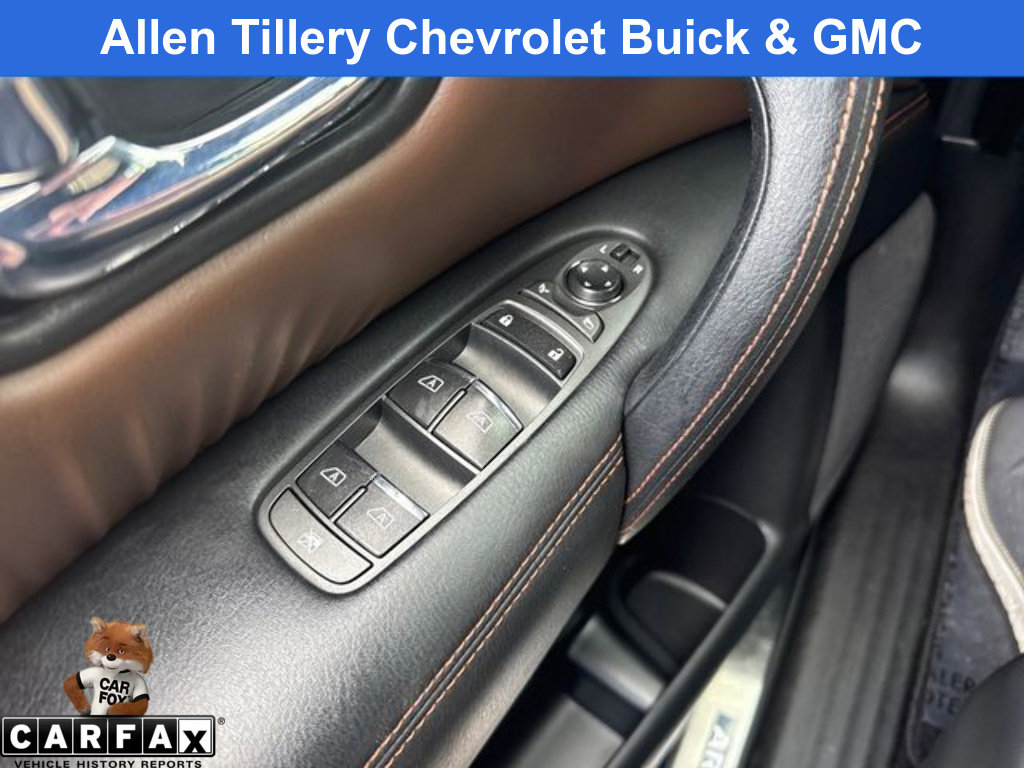 Used 2019 Nissan Armada Platinum w/ Captain's Chairs Package image 10