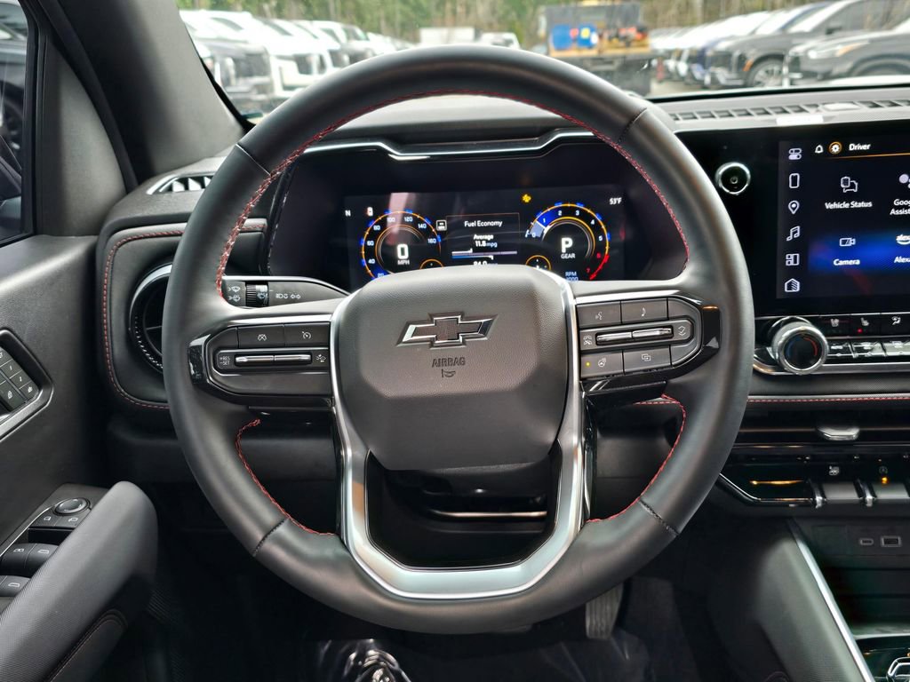 Used 2025 Chevrolet Colorado Z71 w/ Technology Package image 20