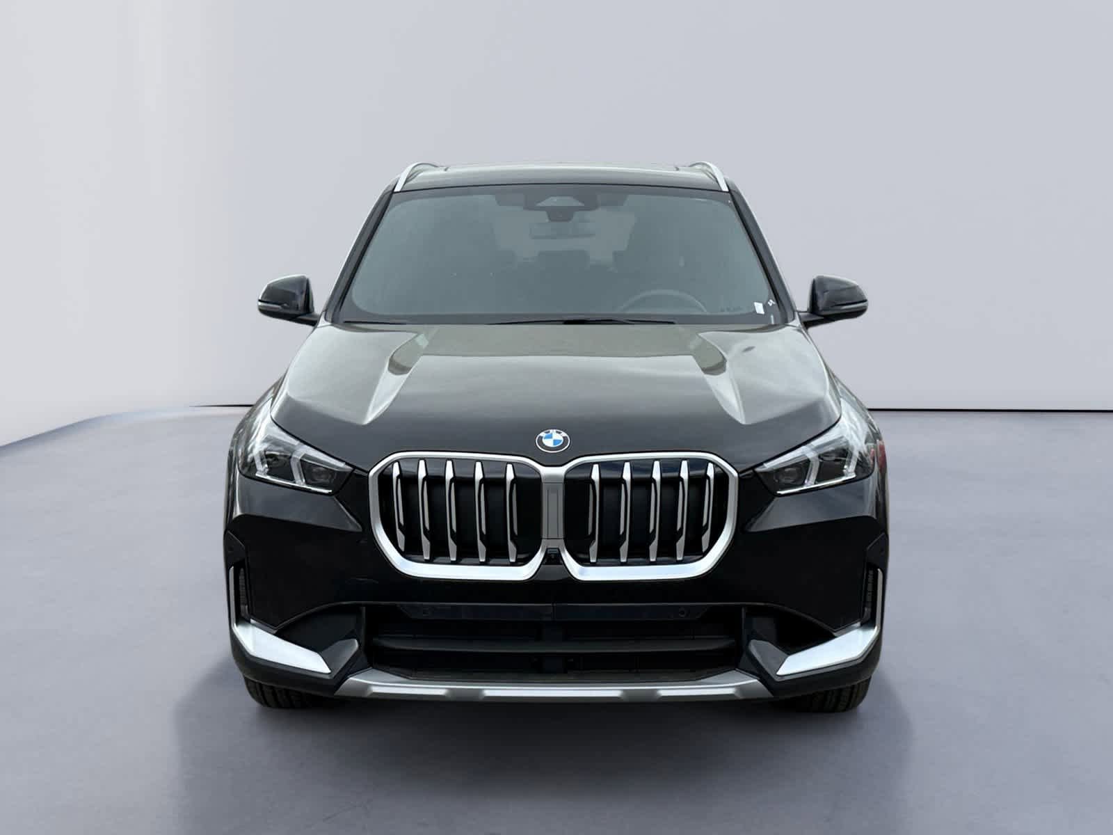 New 2026 BMW X1 xDrive28i w/ Technology Package AWD/4WD image 8