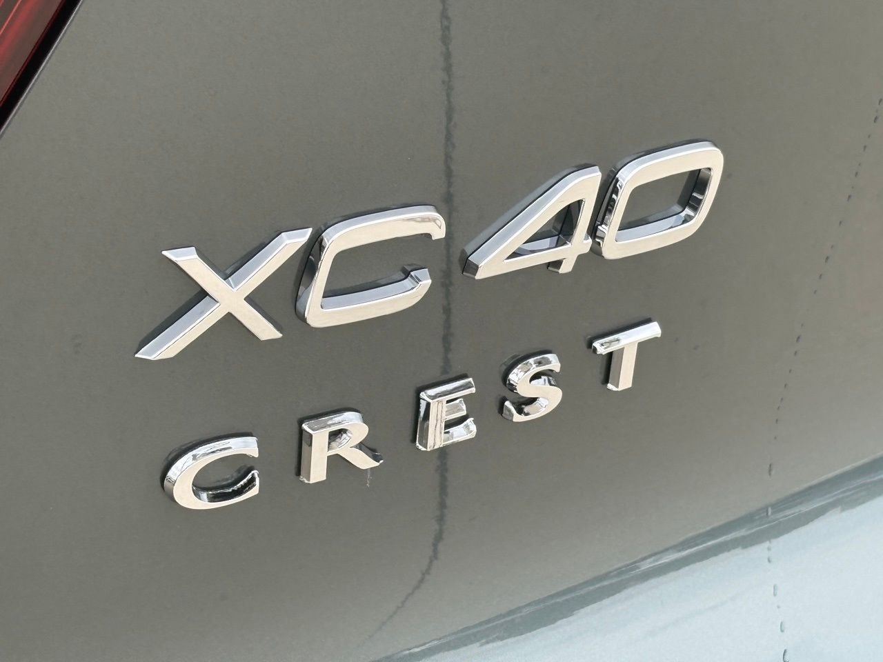 New 2026 Volvo XC40 B5 Plus w/ Protection Package Premier image 10