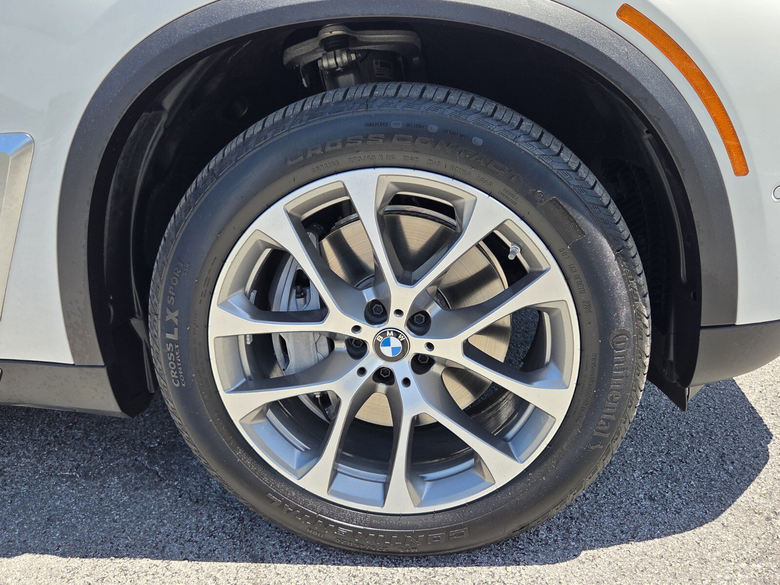 Certified 2026 BMW X5 xDrive50e w/ Executive Package AWD/4WD image 9