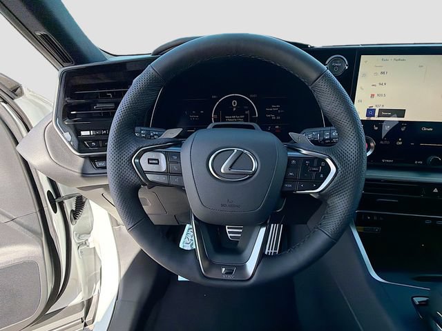 New 2026 Lexus TX 500h AWD image 41