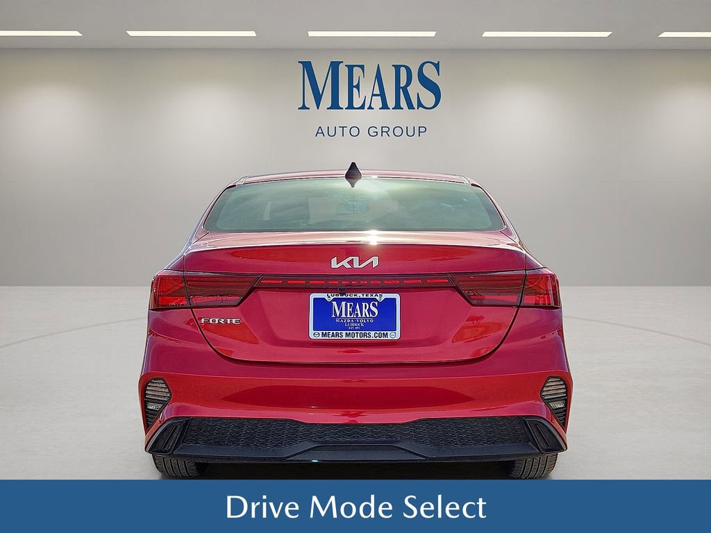 Used 2024 Kia Forte LXS image 5