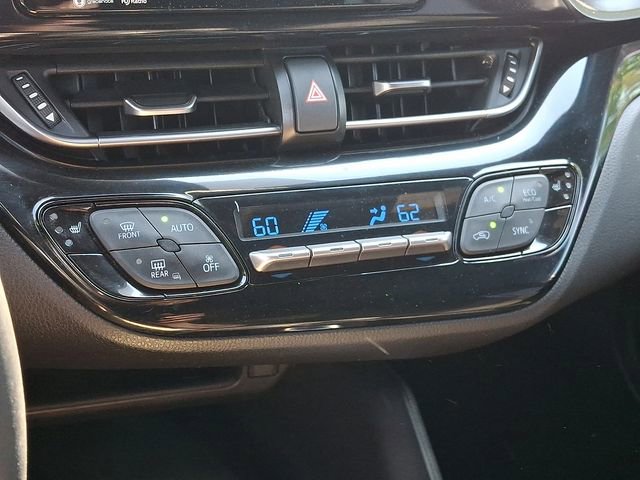 Used 2018 Toyota C-HR XLE FWD image 17