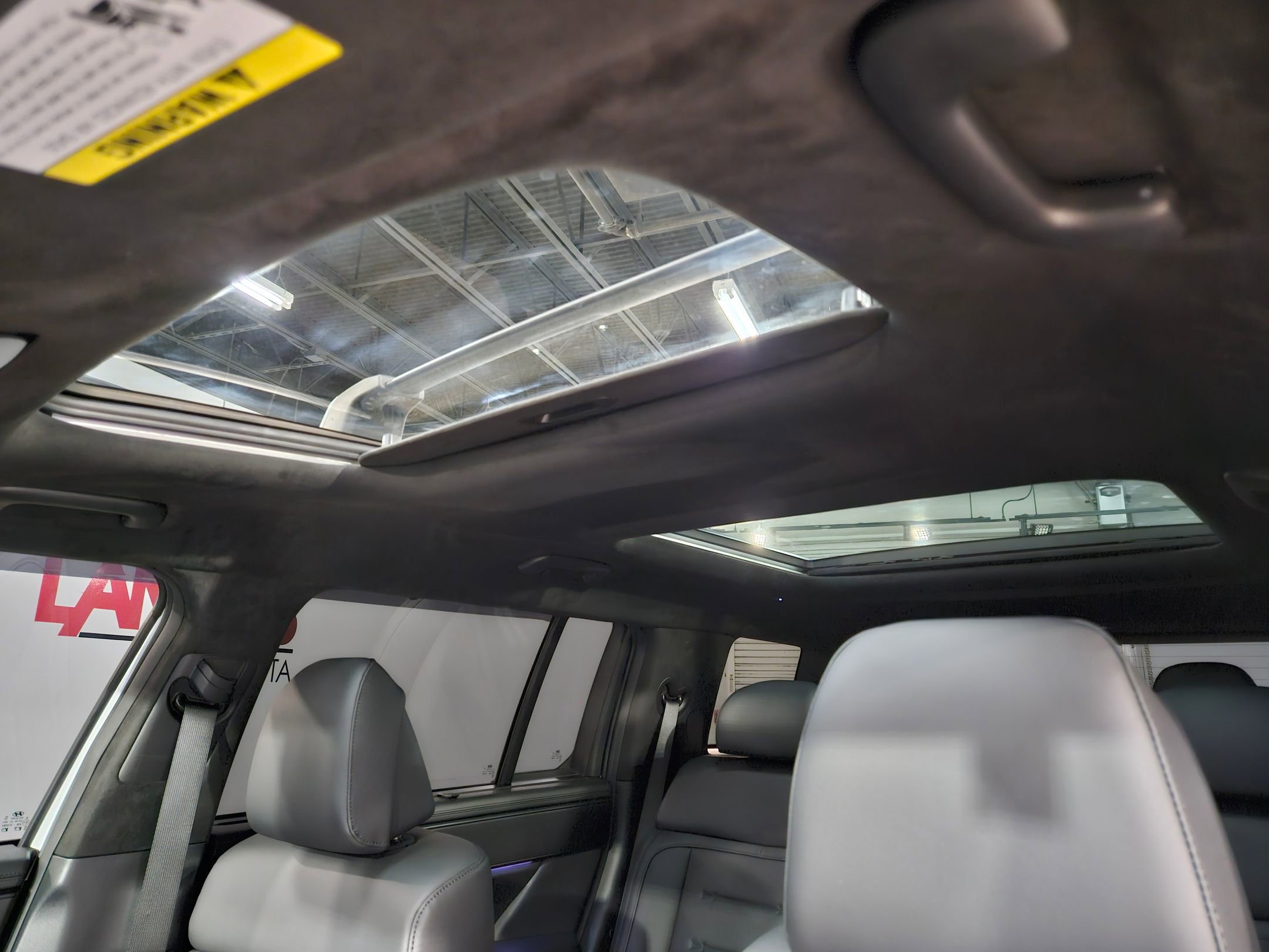 Used 2025 Hyundai Santa Fe Calligraphy image 26