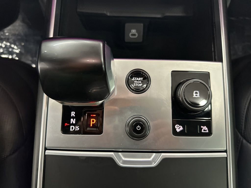 Used 2023 Land Rover Range Rover SV image 19