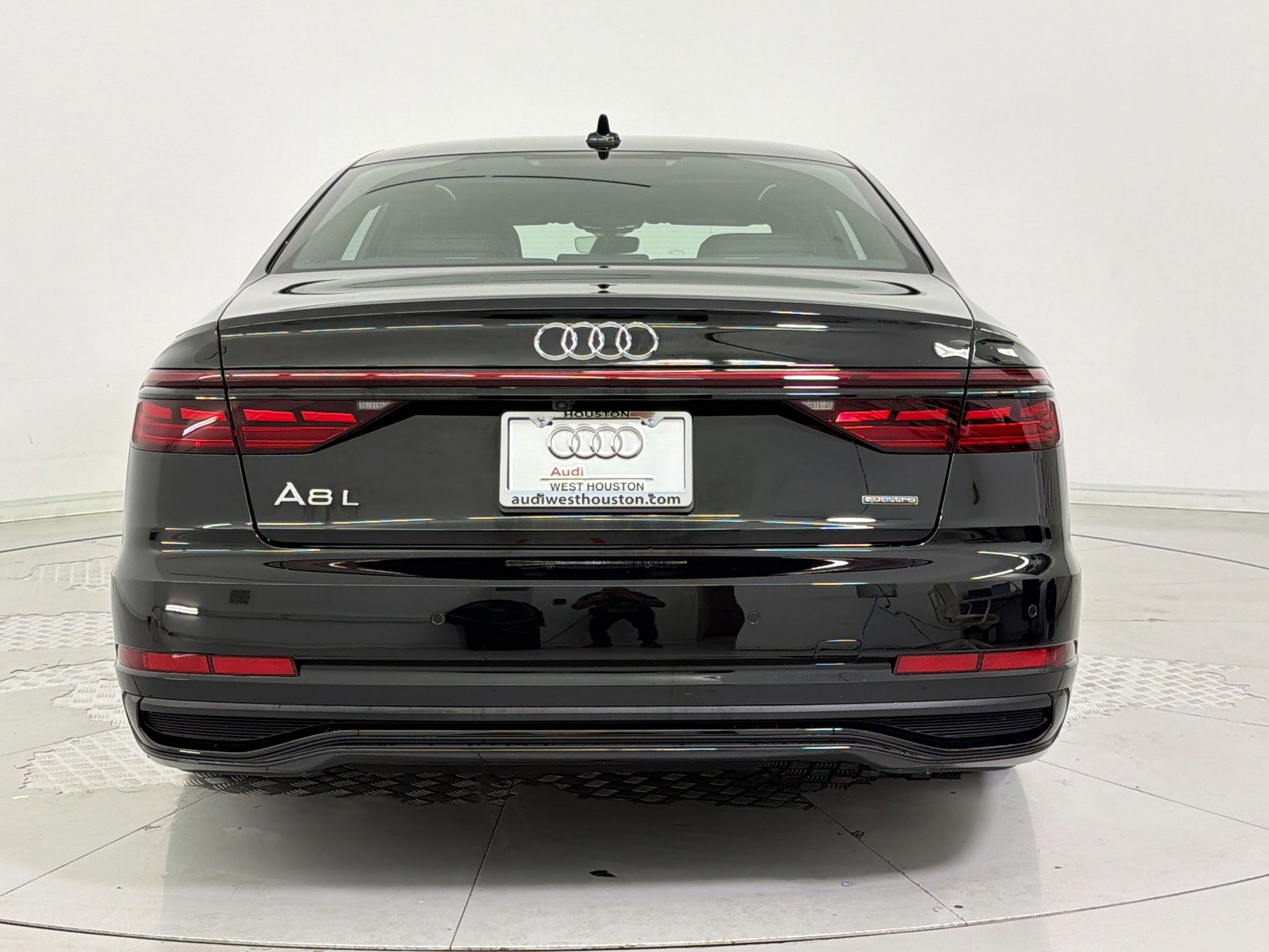 New 2026 Audi A8 L 3.0T AWD/4WD image 10