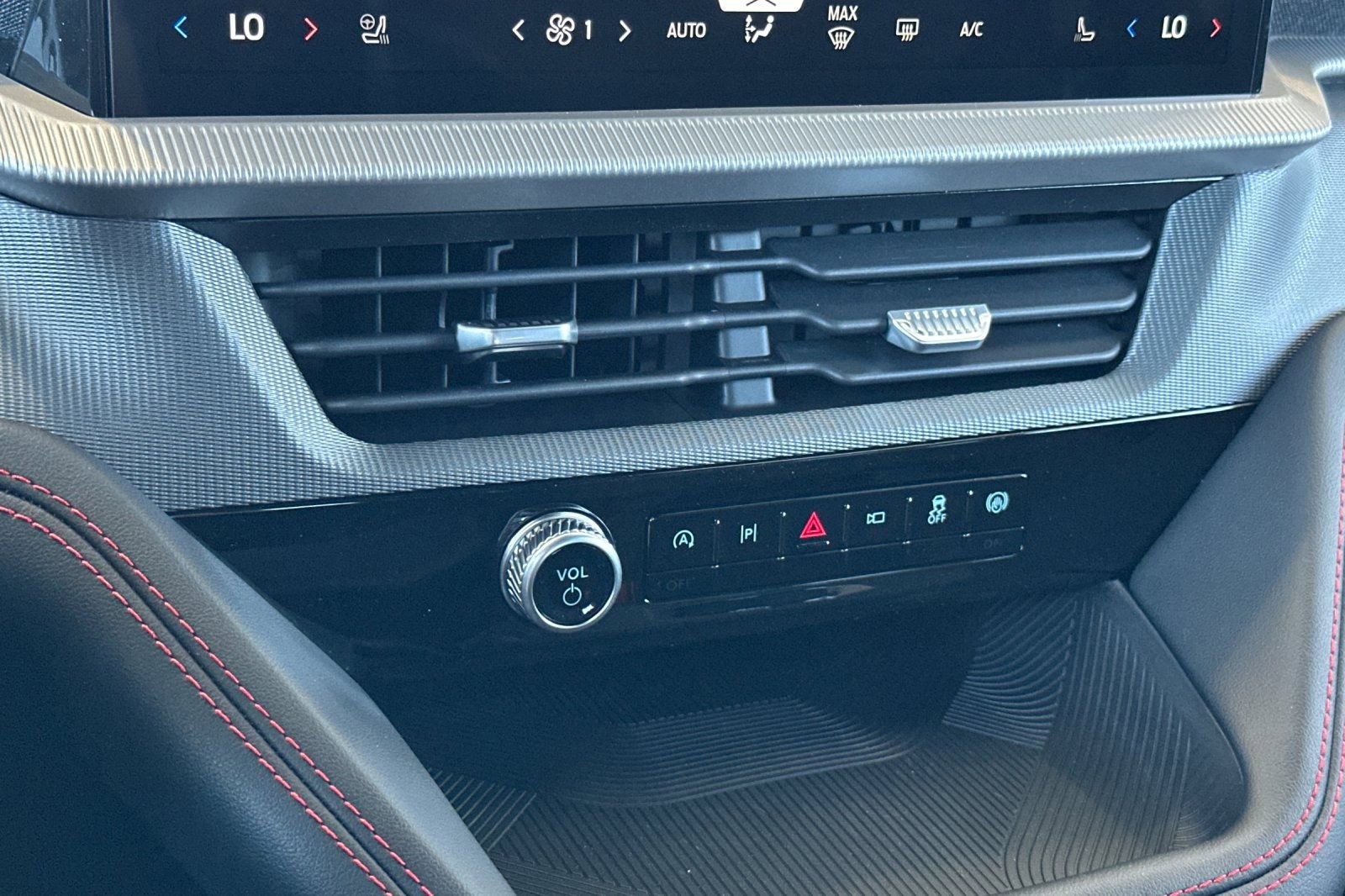 New 2026 Ford Explorer ST-Line w/ ST-Line Street Pack image 21